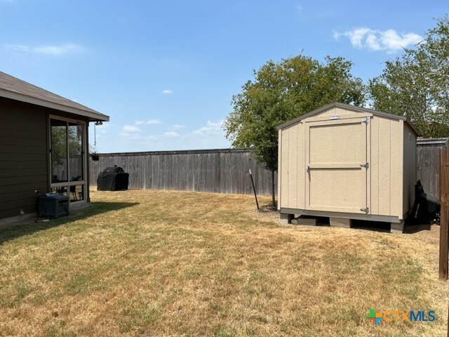 Building Photo - 10503 Hammock Hill