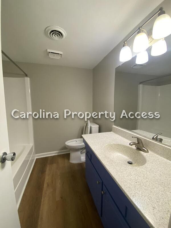 Building Photo - 500 Umstead Dr