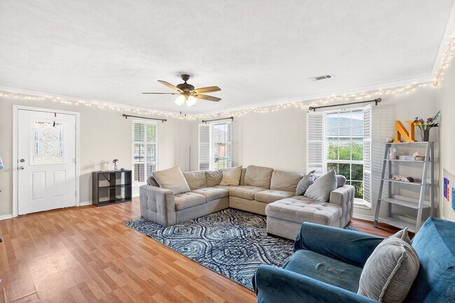 Foto del edificio - 1308 Roanoke Ct