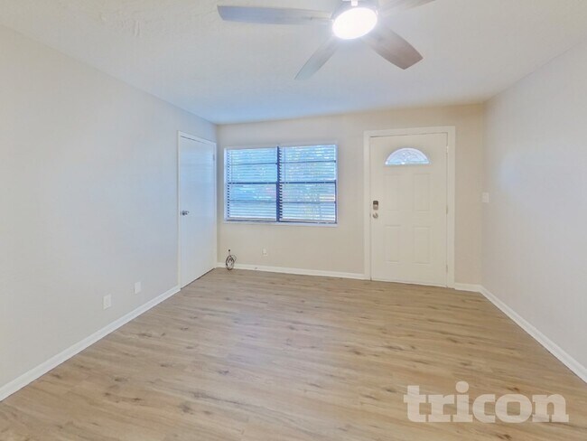 Foto del edificio - 2147 66th Ave S