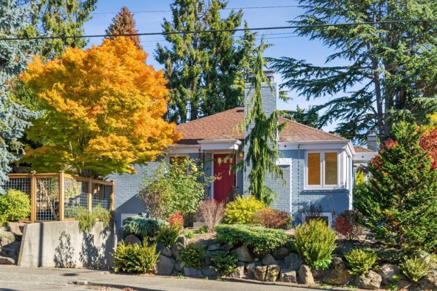 Primary Photo - 3 bedroom in Seattle WA 98117