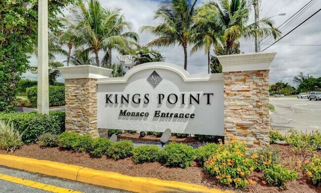 Building Photo - 581 Monaco Blvd