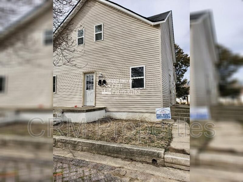 Primary Photo - 270 E 3rd St