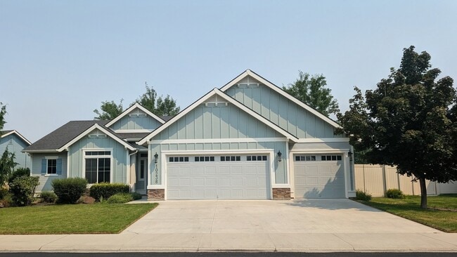 Building Photo - 10238 W Snow Wolf Dr