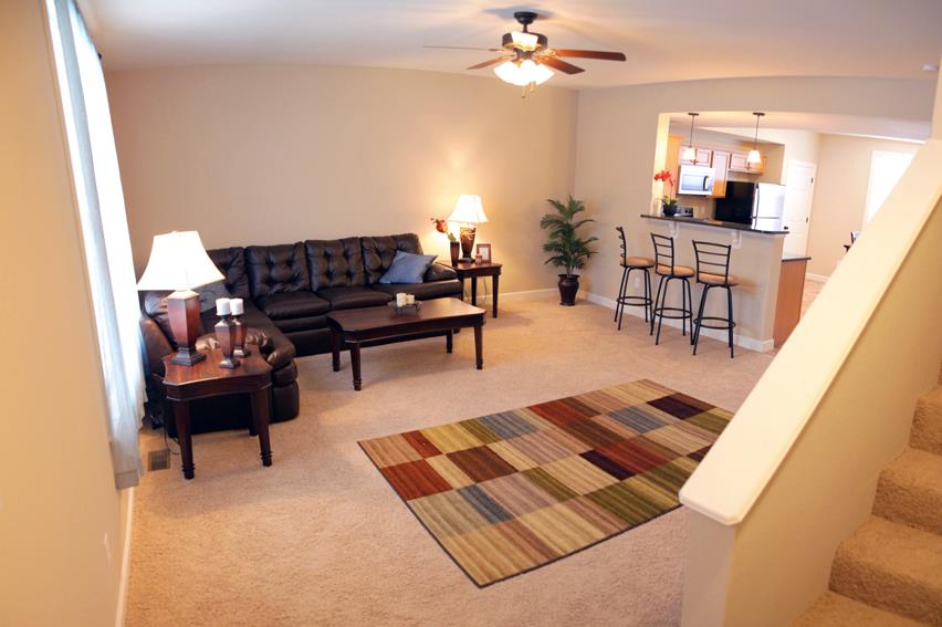 Sala de estar - Broadway Townhomes