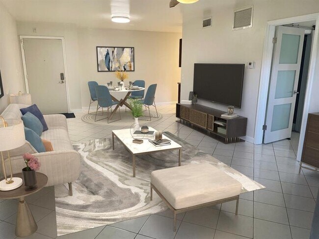 Foto del edificio - 140 NE 19th Ct