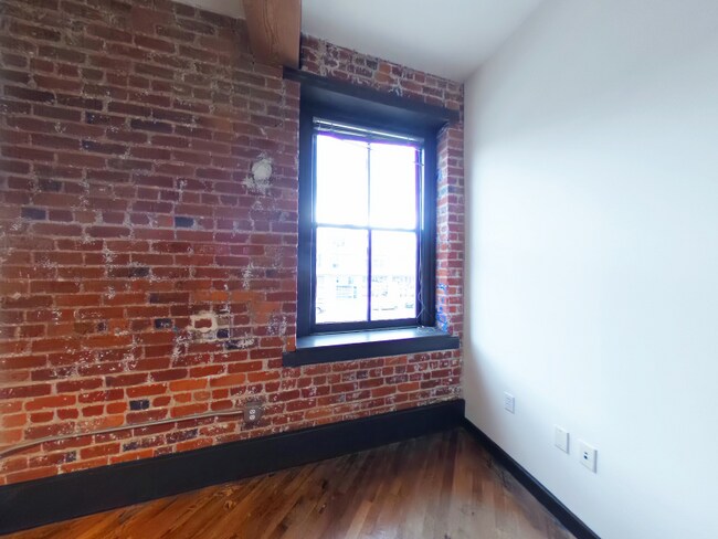 Foto del edificio - 1318 W Broad St