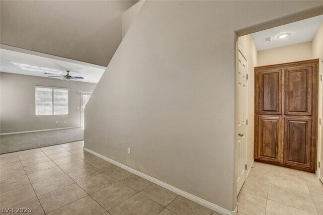 Foto del edificio - 9353 Black Wolf Ave