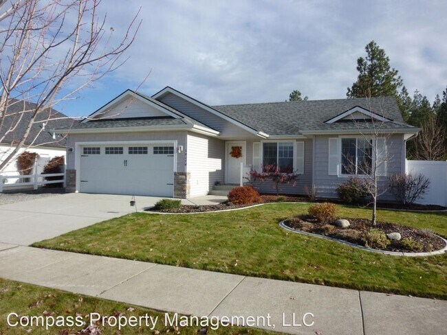 Foto del edificio - 3 br, 2 bath House - 10174 N Hubble St.