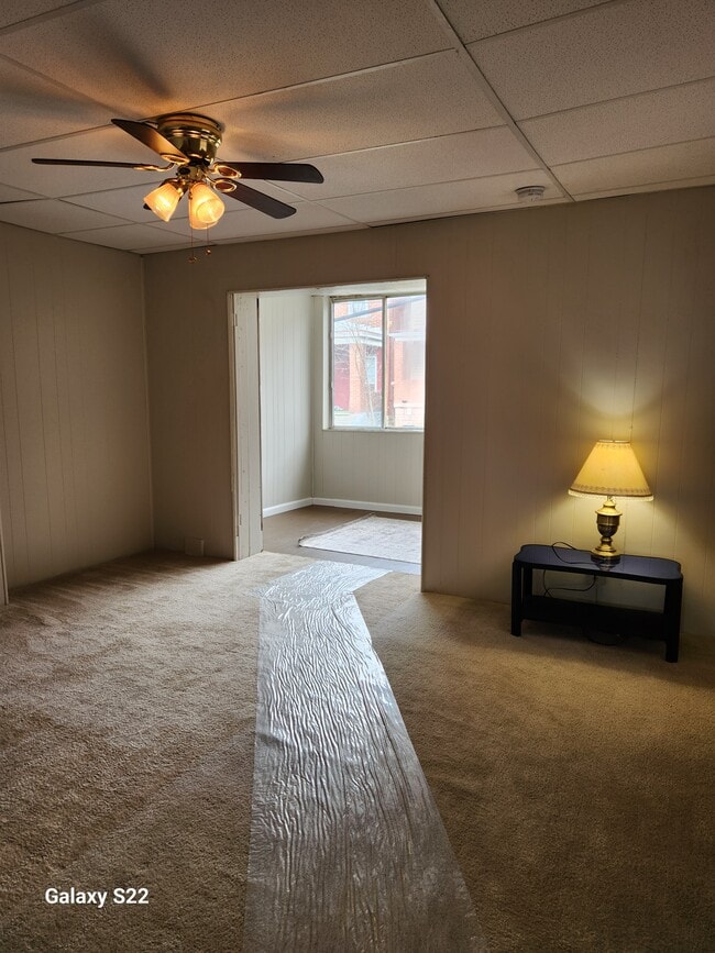 Living room - 85 Highland Ave