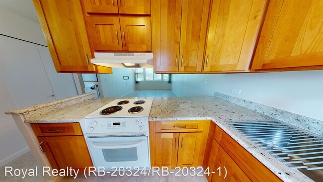 Foto del edificio - 2 br, 1 bath House - 5210 Likini St #1208