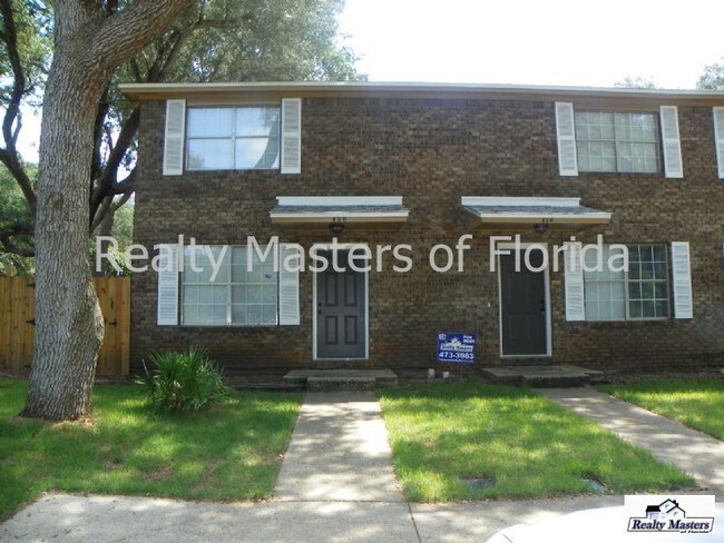 Building Photo - 420 Waycross Ave