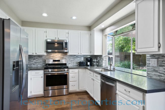 Building Photo - 5604 Adobe Rd