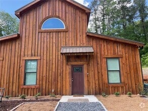 Building Photo - 8470 Hearn Rd