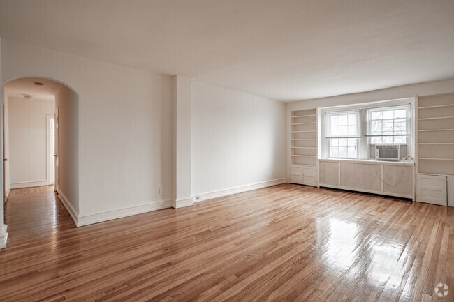 1BR, 1BA - Mermont Apartments