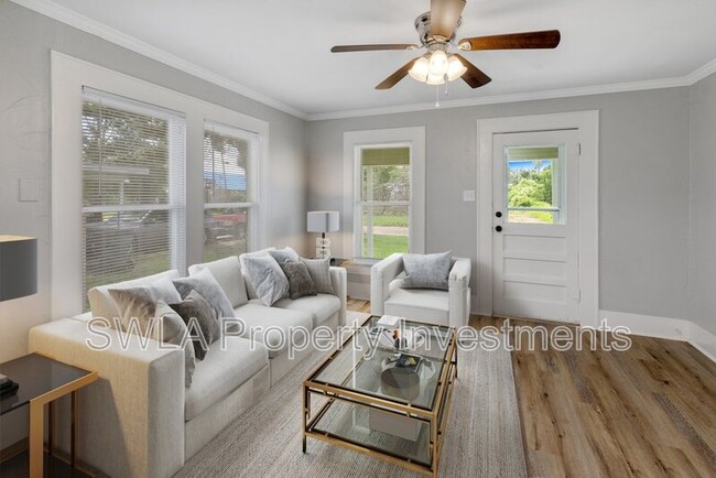 Foto del edificio - 711 16th St