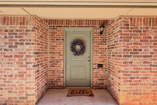 Building Photo - 2172 Buena Vida Ln