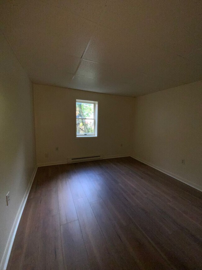 Foto del edificio - 237 E Jackson St