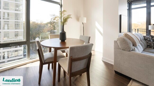 Foto del edificio - 350 Maple Dr SW