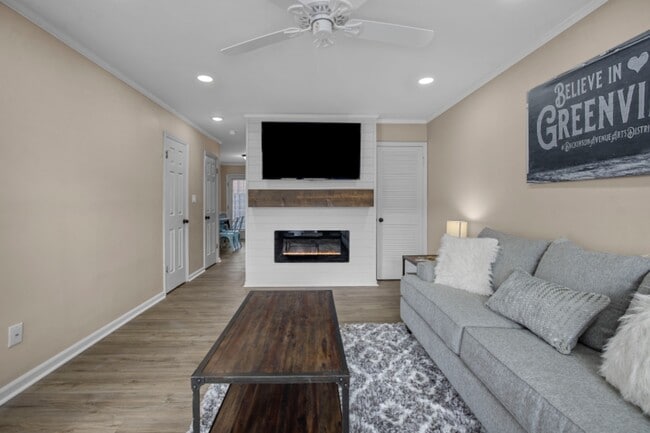 Photo - 102 David Dr Townhome