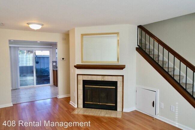 Foto del edificio - 2 br, 2.5 bath House - 4131 Blackford Circle