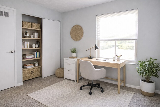 Foto del edificio - Clovernook Apartments