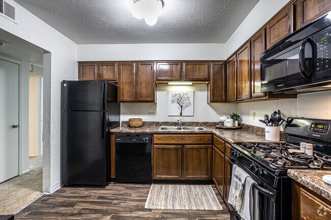 3BR, 2BA - 1453 SF - View@98