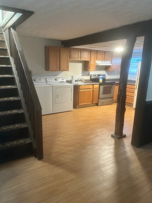 Building Photo - 1269 Pennsylvania Ave