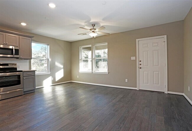 Foto del edificio - 1501 Hawthorne St