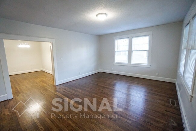 Foto del edificio - 7125 3rd Ave S