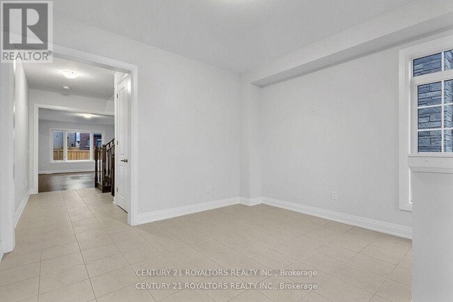 Building Photo - 1287 Upper Thames Dr