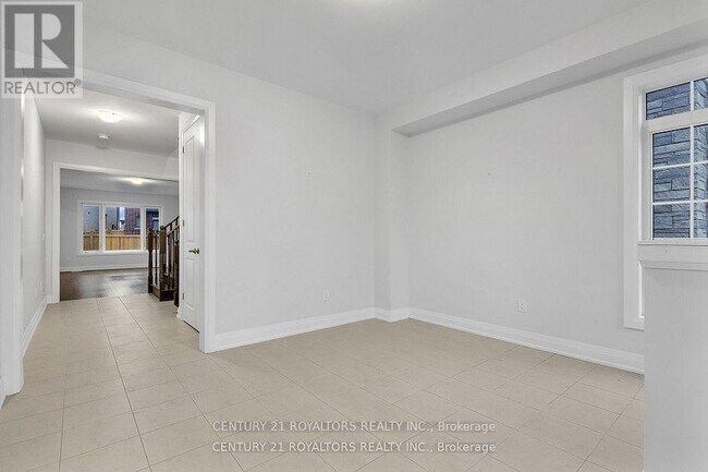 Photo du bâtiment - 1287 Upper Thames Dr