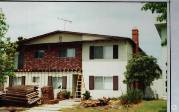 Primary Photo - 7773 St. Bernard St