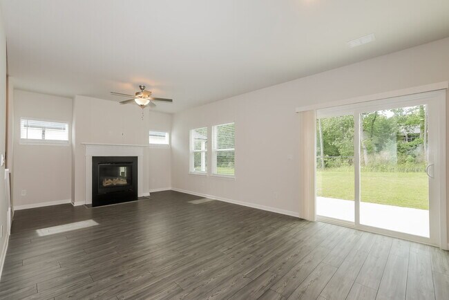 Foto del edificio - 165 Longleaf St