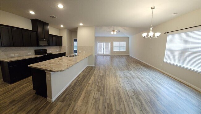 Foto del edificio - 3842 Briar Water Ct