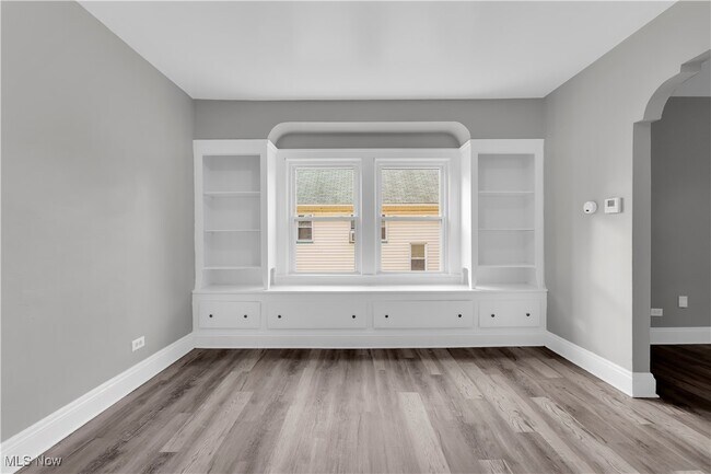 Foto del edificio - 19792 Pasnow Ave