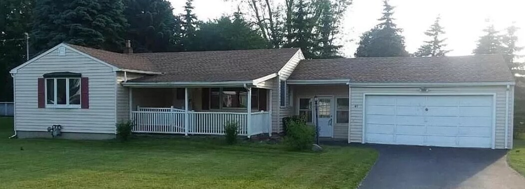 Foto del edificio - 40 E Home Rd