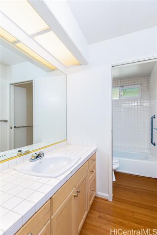 Building Photo - 95-220-220 Naaualii Pl