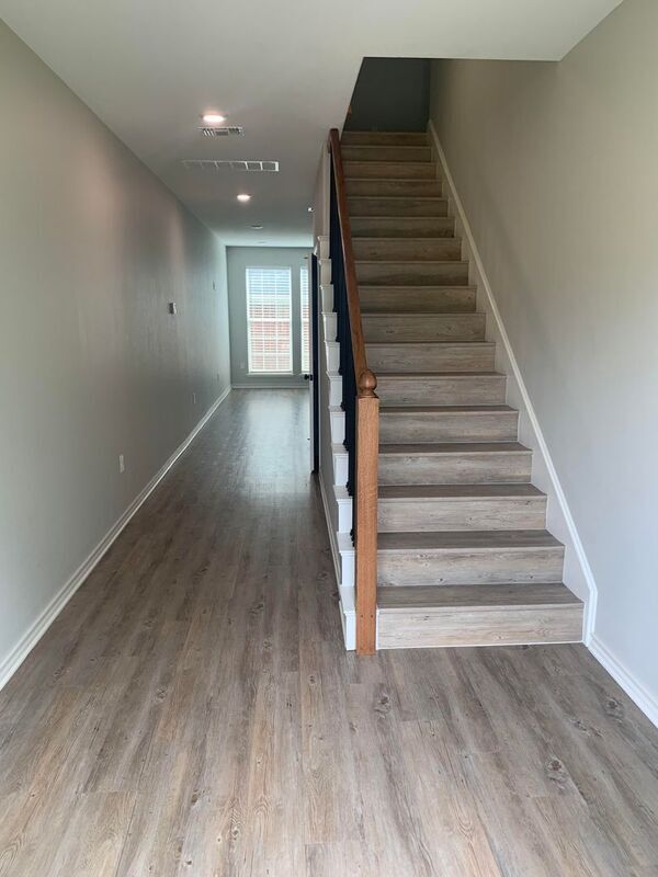 Building Photo - 2 Fernwood Dr