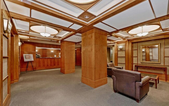 Foto del edificio - 350 W 50th St