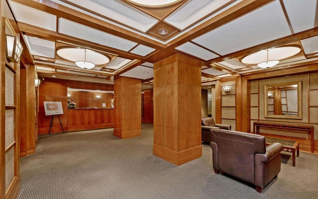 Building Photo - 350 W 50th St