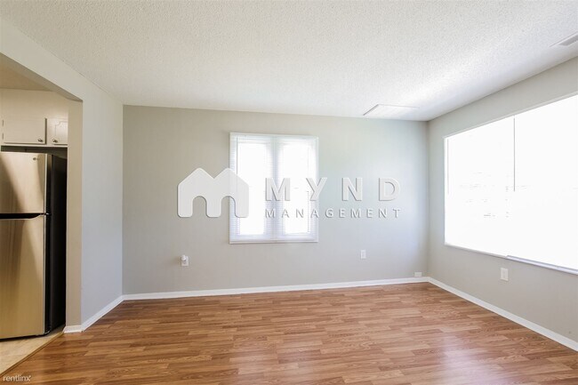 Foto del edificio - 3 br, 1.5 bath House - 8401 Clear Meadow Ln