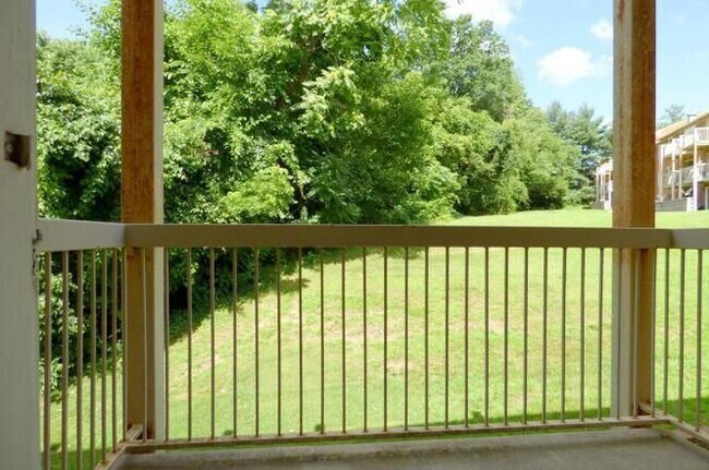 Building Photo - 3815 Swann Rd