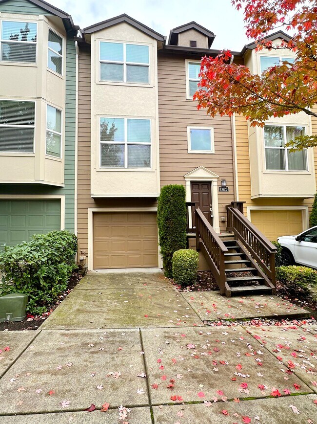 Building Photo - 13123 SW Raptor Pl