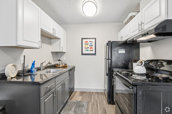 Paragon Renovated Furnished 1BR, 1BA - 600SF - Kitchen - The Social at Stadium Walk®