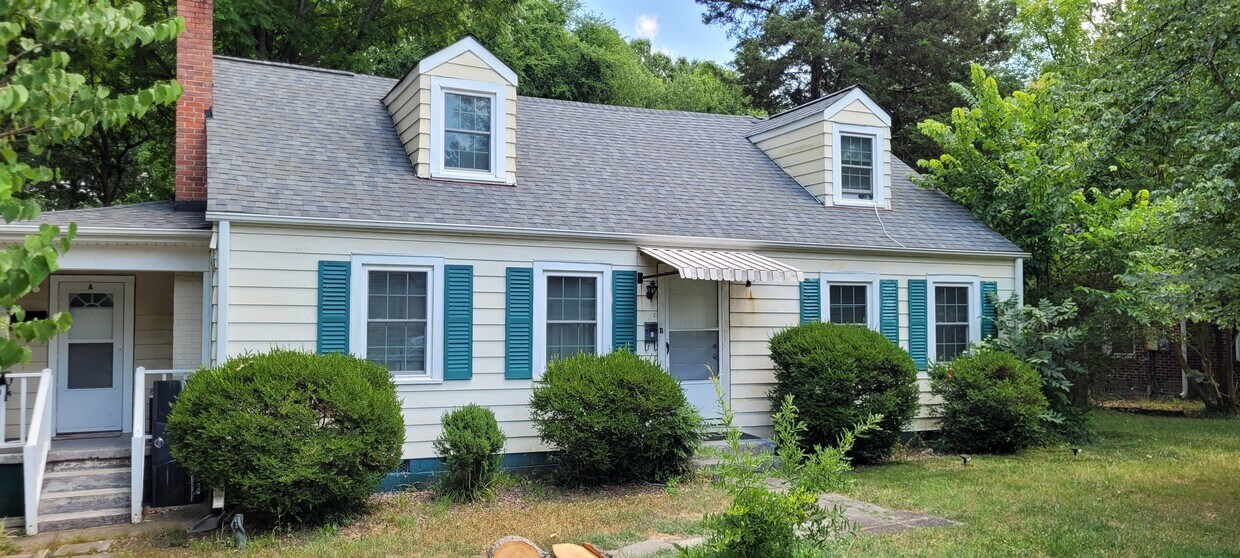 Primary Photo - 1561 Lovett St