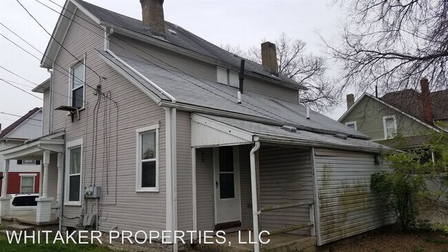 Building Photo - 245-247 Bierce Ave