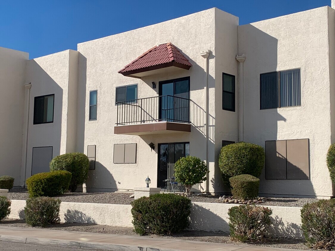 Primary Photo - 350 N Lake Havasu Ave