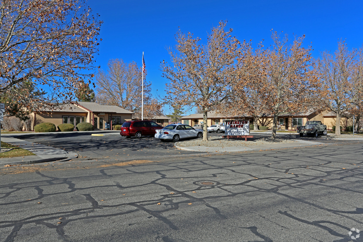 Building Photo - Yerington Manor Apartments