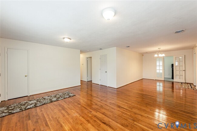 Foto del edificio - 2604 Sunnybrook Rd